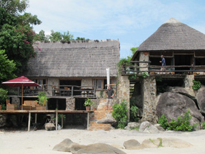 Makuzi beach Lodge