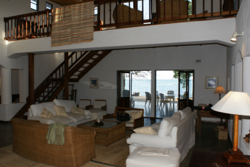 The Beach House, Chintheche