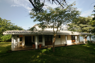 The Beach House, Chintheche